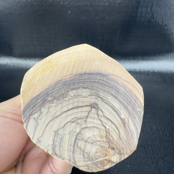 Vintage Hand Carved Wood Madonna Virgin Mary Figurine Folk Art Hand Made Figure - Picture 4 of 13